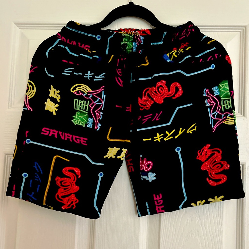 Japanese lettering multicolored shorts